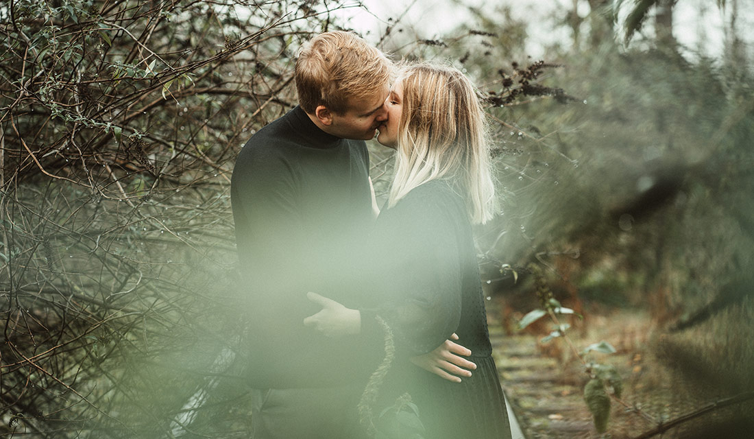 Paarfotoshooting in der Natur Siegen